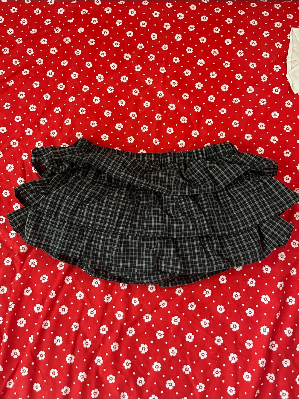Plaid Ruffle Mini Shorts - Picture 3 of 5
